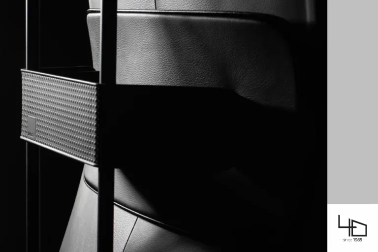 Mobiliário Corporativo 2025