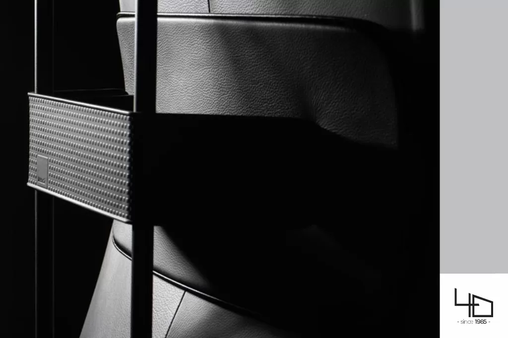 Mobiliário Corporativo 2025